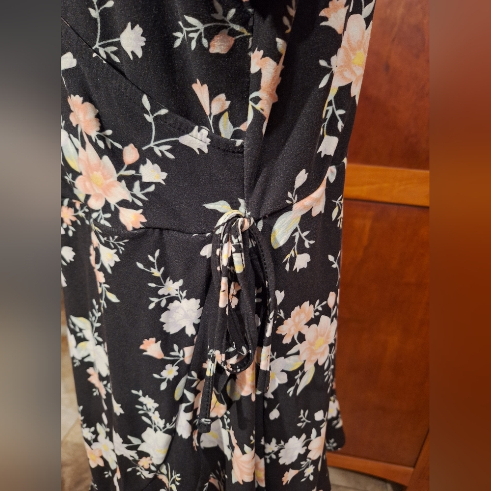 💮NO BOUNDARIES women's floral print midi dress. Size XXL - Picture 7 of 9